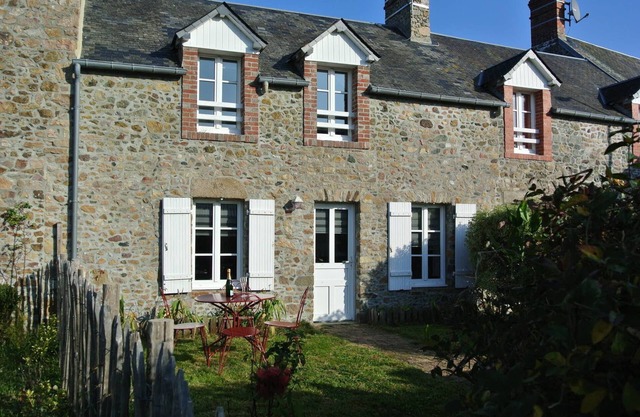 Seaside, charming fisherman's house, WIFI