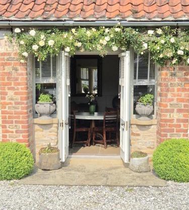 Seaves Mill Cartsheds