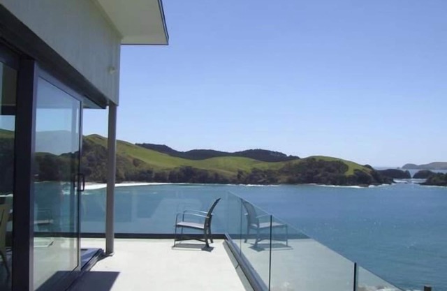 Seaview Point Stunning clifftop house