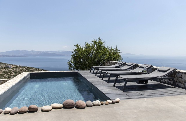 Seaview villa schinias, is a modern and minimal property with amazing view!