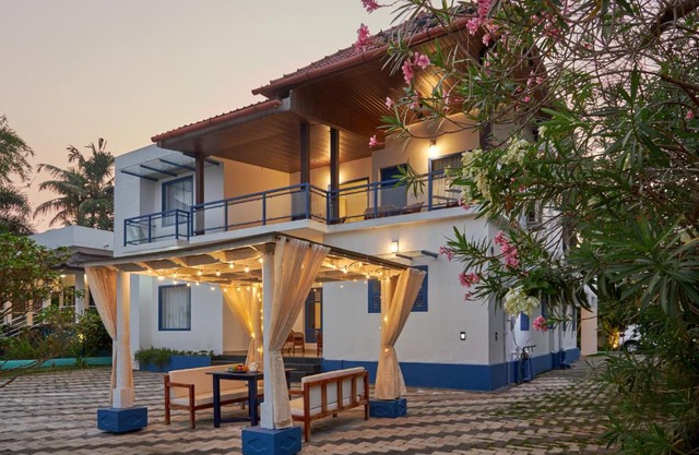 Seclude by the Lake, Alleppey