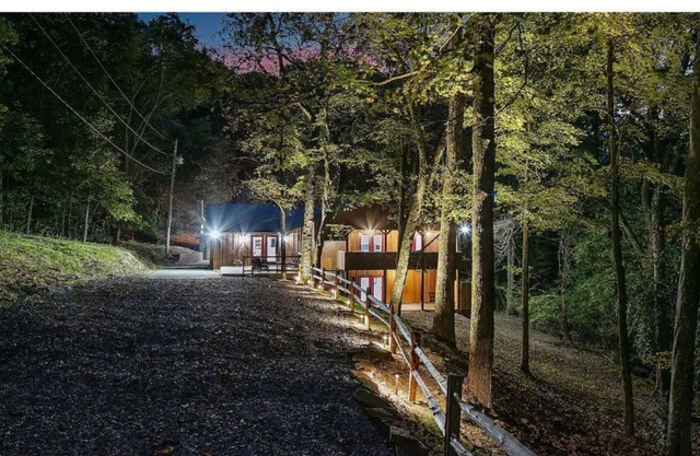 Secluded Cabin on 10 Acres 15 Min from Everything