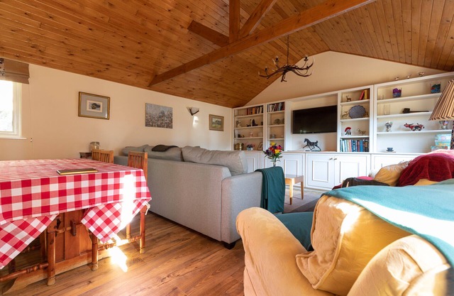 Secluded Stables With Parking in Grounds of Home in the Heart of the new Forest