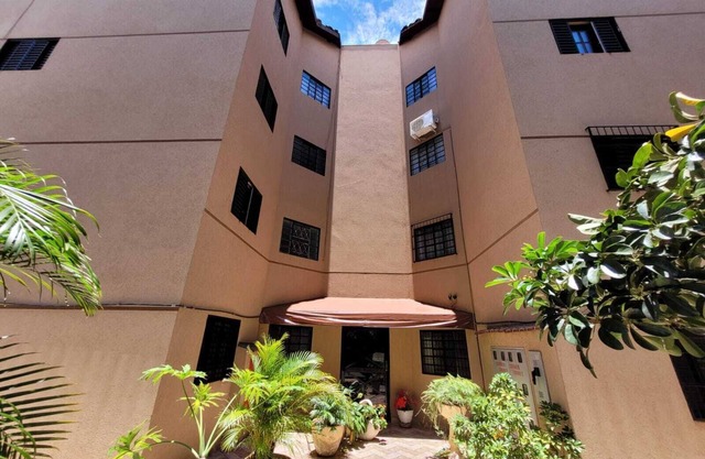 Second floor - 4 beds - well located