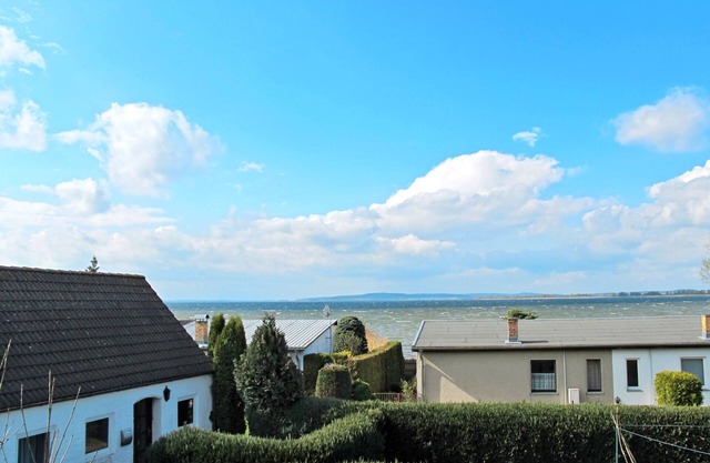 Seeblick by Interhome