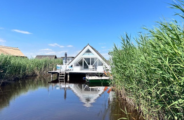 Seehütte Neusiedlersee - Strandhaus, Elektroboot inklusive