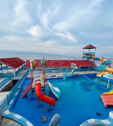 Sejahtera Beach Hotel