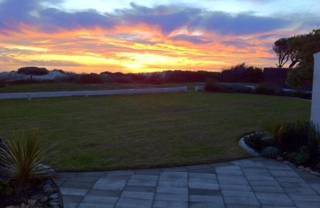 Semaphore Sunset - beachfront