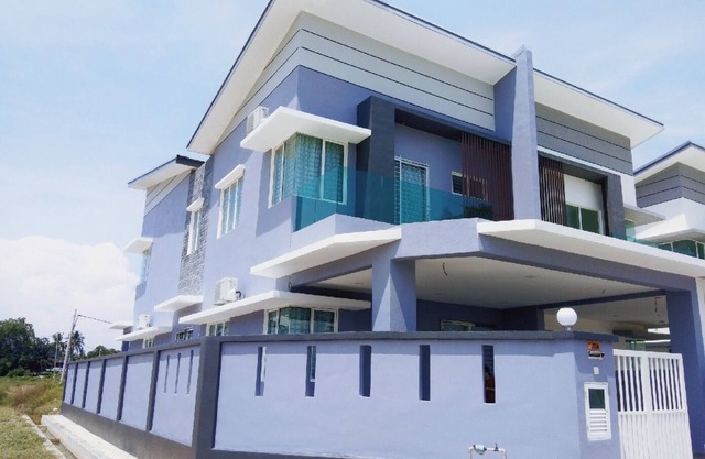 Semi-Detached bungalow