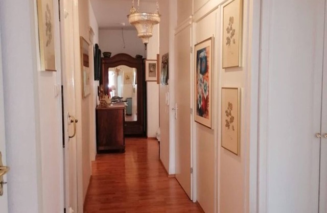 Senior-friendly 3-room apartment. Karlsruhe-City in a quiet and green location