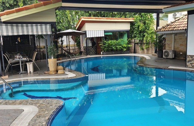 Separate 1Bed 1 Bath luxurious 80 sm house .nSwimming pool, gym and sauna.