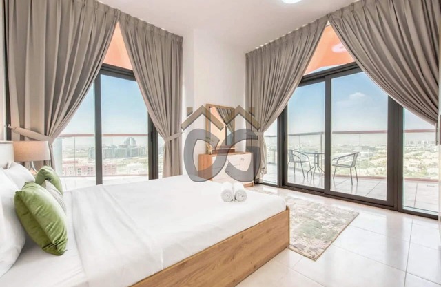 Serene 2 Bedroom Apartment in Dubai Silicon Oasis