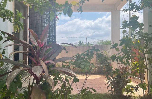 Serene 3-bed Villa with AC, WiFi near Mahindra World City