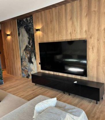 Serene Anoixi Stay with Jacuzzi