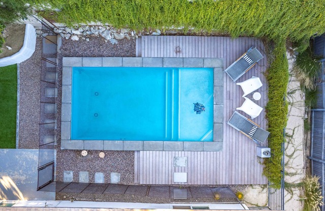 Serene Majestic Views & Walkable to Virtually All!