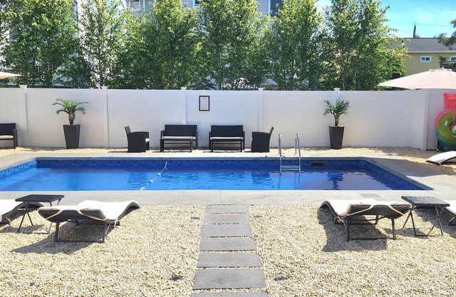 Serenity By The Sea!