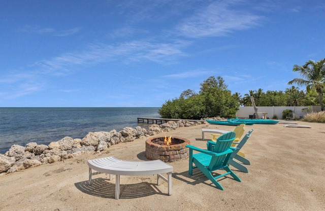 Serenity Bay Estate-FL Keys Best Kept Secret! Beautiful, Quiet, Tropical Pardise