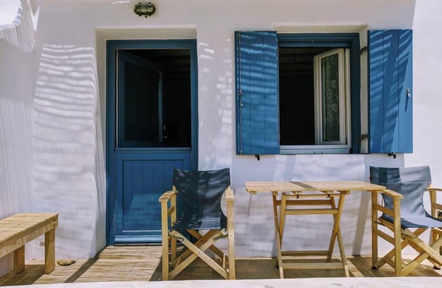 SERIFOS Cyclades SEAVIEW (1) MODERN HOUSE