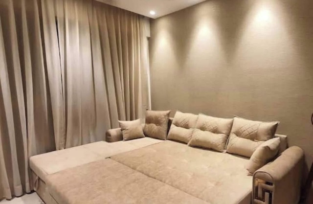 Serviced Apt@hiranandani gardens