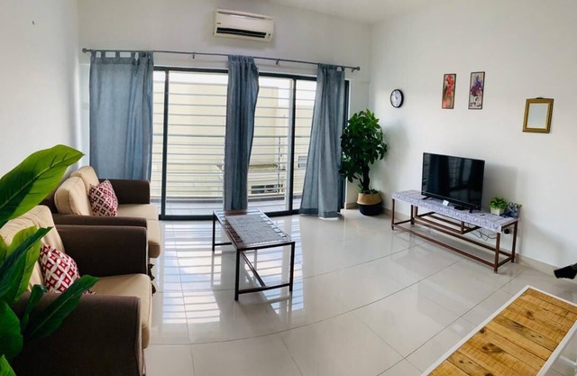 Setiawalk Residence 05