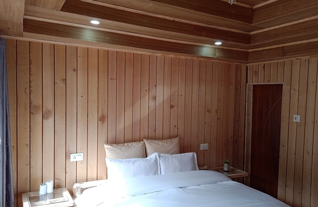 Shimla Cottages & Camp