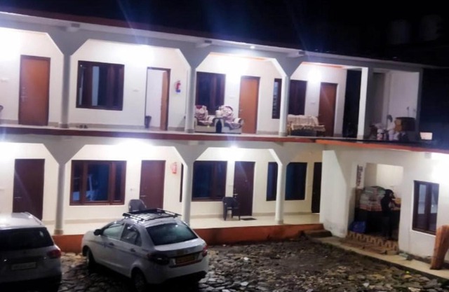 Shiv Someshwar Homestay By StayApart