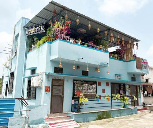 Shri Radhe Home Stay