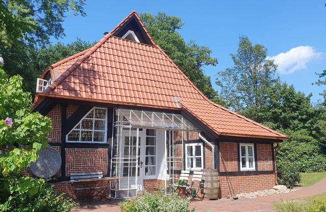 Siedschelje House" country estate