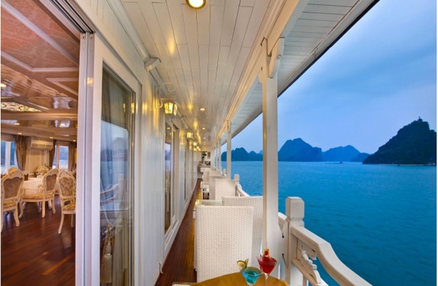 Signature Halong Cruise