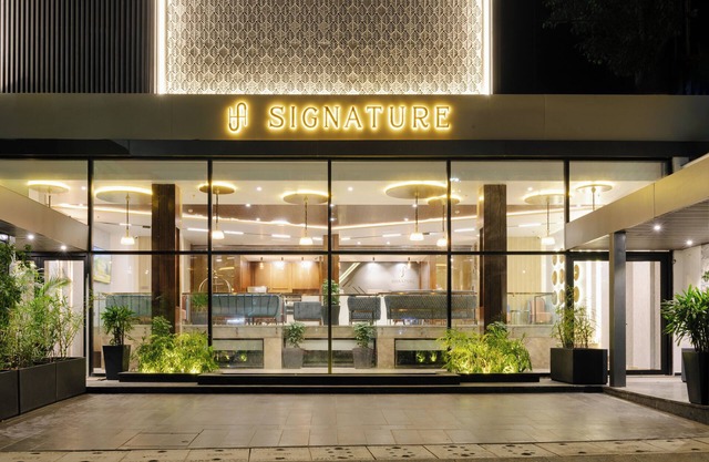 Signature Hotel