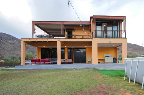 Silk Valley - 2b Farmhouse With Beautiful Views