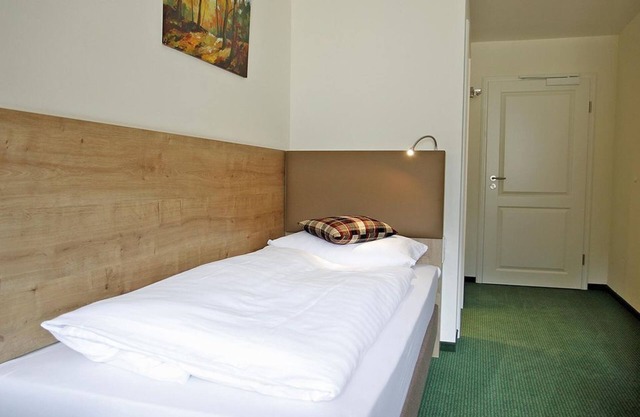 Single Room, Shower, Toilet - Gasthof Hillig