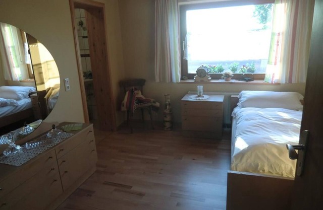 Single room with shower/WC - Siechhaus Café