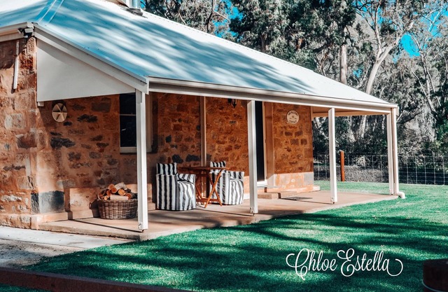 Sir Walter's Cottage at Hughes Park