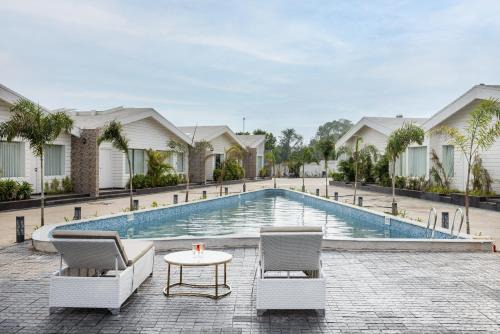 Sitara Palace and Resort