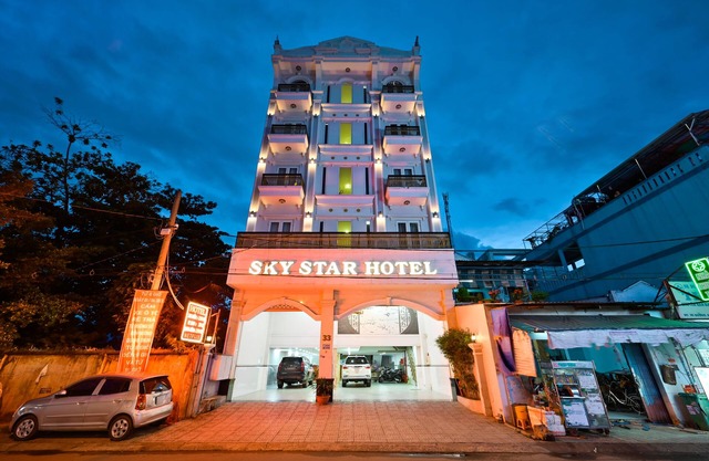 Sky Star Hotel