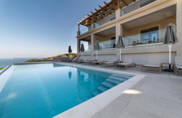 Sky View Suites Kefalonia
