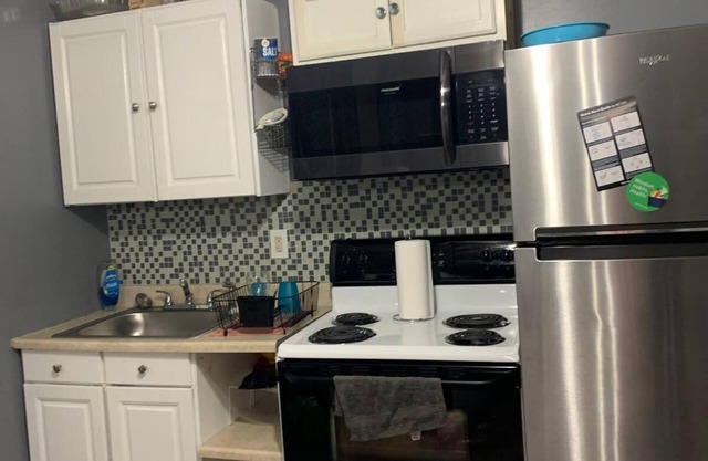 Small house: Charming 1-bedroom house with AC and WiFi in brilliant Hagerstown
