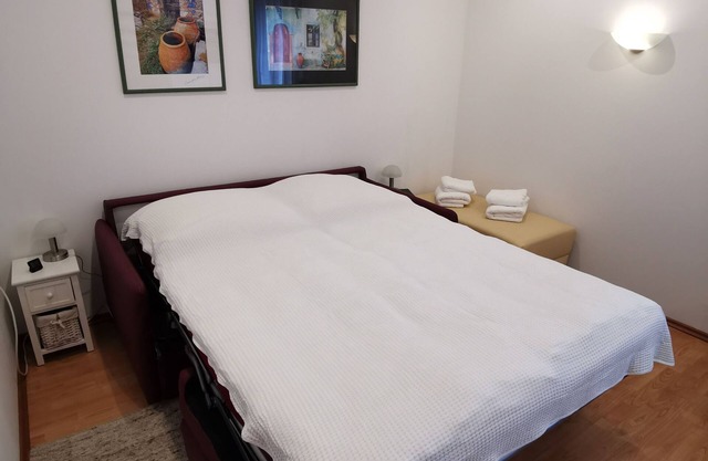 Small room with bathroom