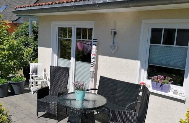 Small vacation home with terrace - your oasis of relaxation 🏡🌞 near the Baltic Sea