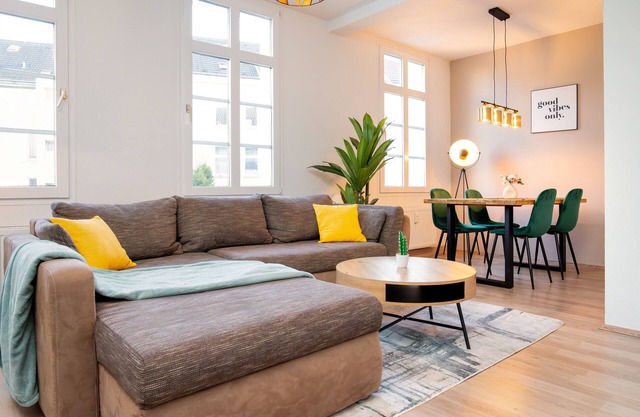 ☆Smart Home - Wuppertal - Perfect for 5 Guests! - Central - Parking - Netflix