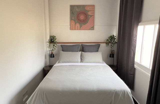 Snug & Cosy Unit with Relaxing Bath