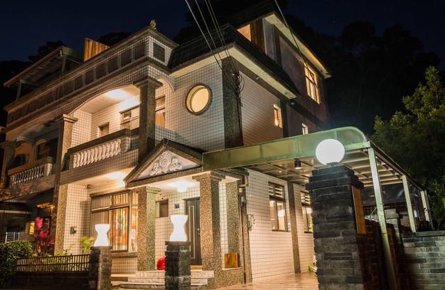 So Art Guesthouse & Hostel