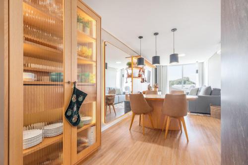 Sofisticação a Minutos do Centro by Achei Gramado