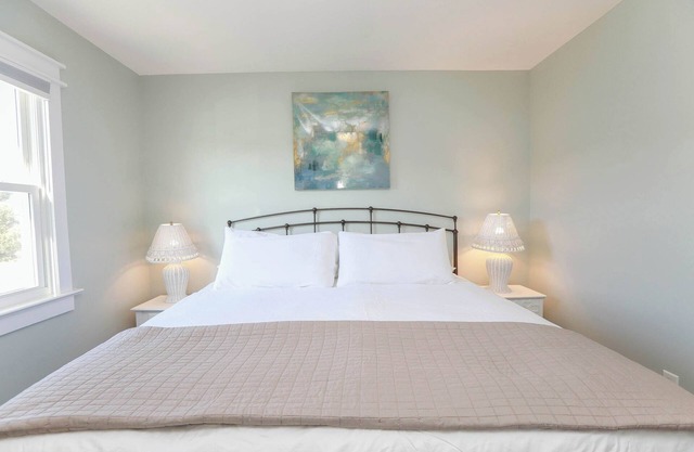 Sojourn's Sea Views with Balcony Sleeps 4