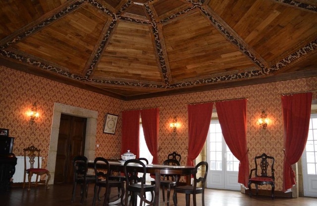 Solar dos Correia Alves