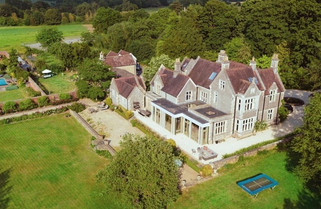 Somerleaze House Close to Frome and Bruton, Somerset