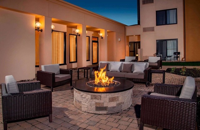 Sonesta Select Newark Christiana Mall