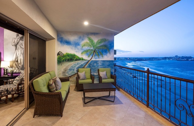 Sonoran Sky 1508 One-Of-A-Kind Penthouse Luxury Ocean Front