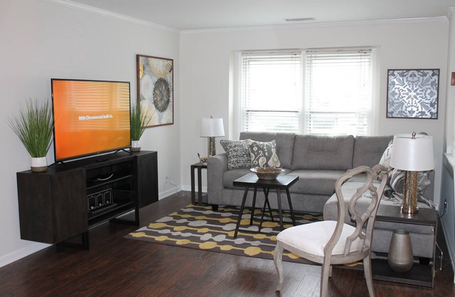 Southern Comfort! Southpark Pet Friendly Townhome All Inclusive